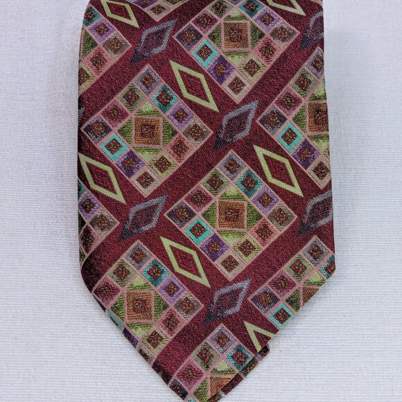 Carnaval De Venise Men's Tie Red 100% Silk Made in Italy - Picture 2 of 6